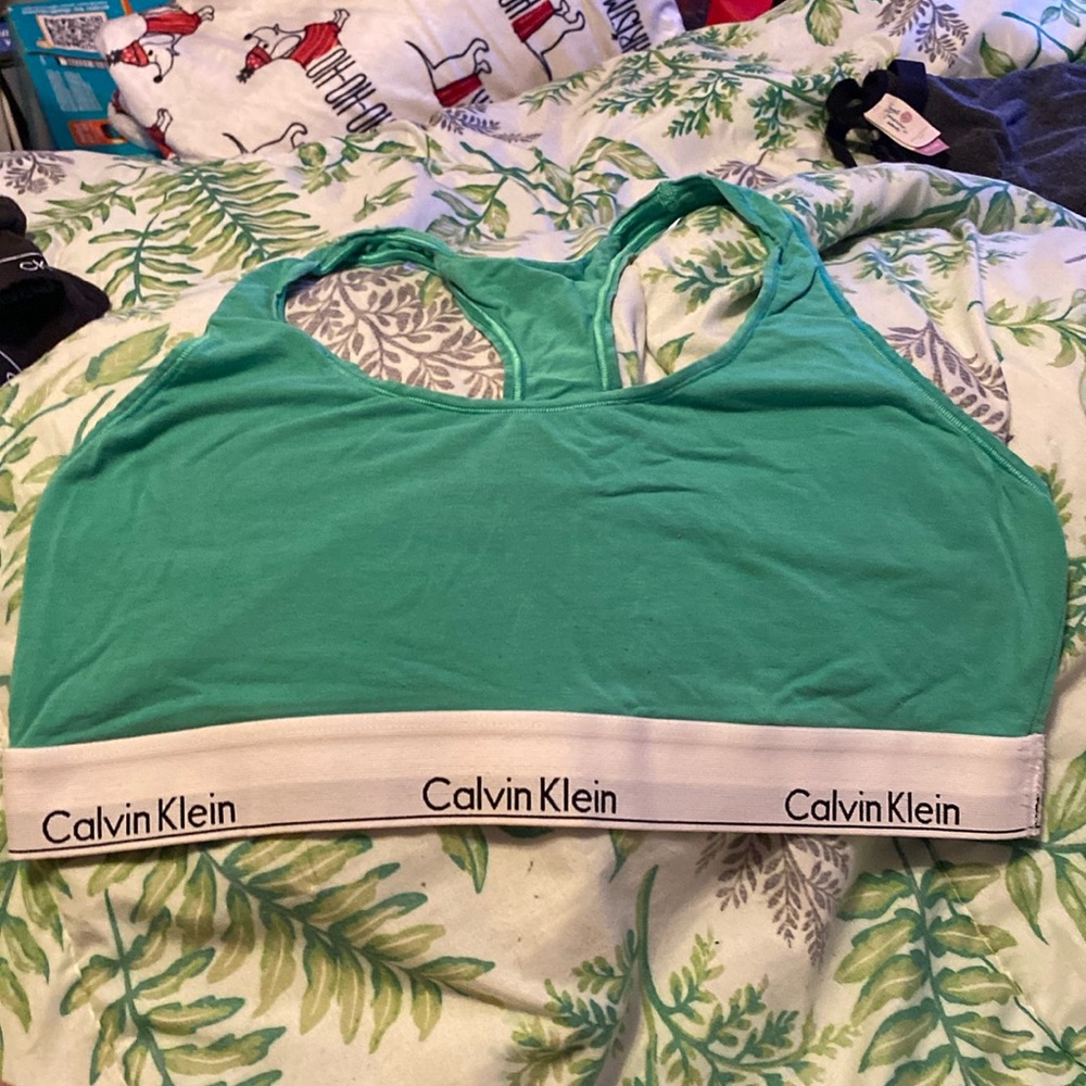 Sports Bra